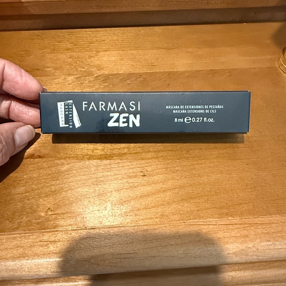 Farmasi Other - Farmasi Zen Extension Lash Mascara - Intense Black (New in Box)